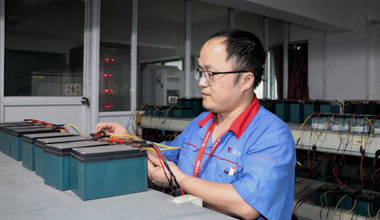 汪振兴:人到一线，，，，，，，都是步伐